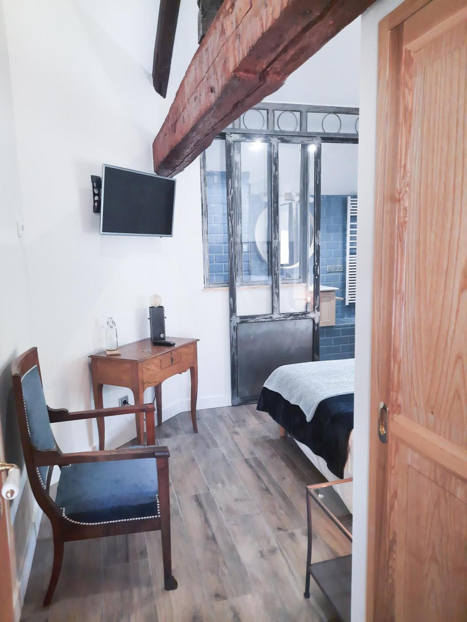 Le Cottage Du Parc Chambeon Номер фото